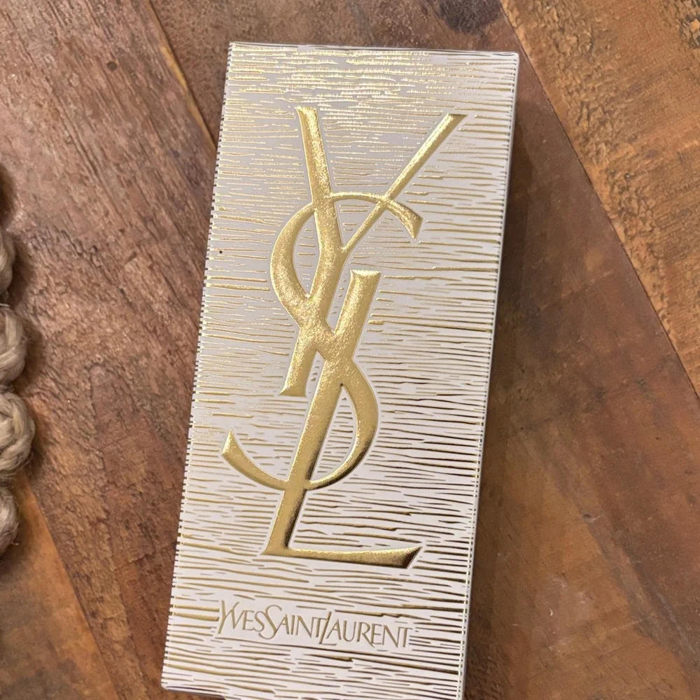 Yves Saint Laurent  2 pc kit lip oil and lip gloss stick plumping oil lip gloss - Picture 3 of 3